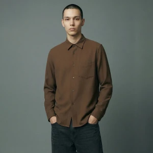 Brązowa koszula z długim rękawem i kieszonką na piersi House