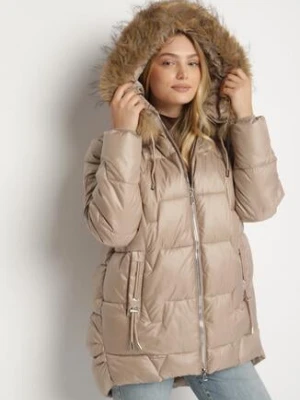 Brązowa Kurtka z Pikowanymi Przeszyciami i Kapturem z Futrem Azinga swest