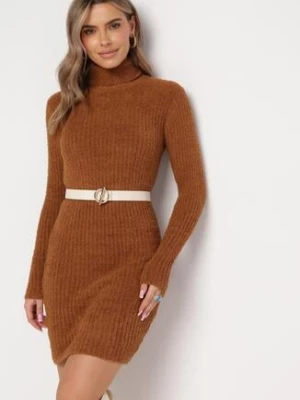 Brązowa Prążkowana Sukienka z Golfem Dzianina z Wełną Sedia j&x