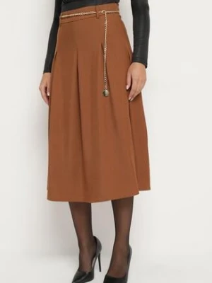 Brązowa Rozkloszowana Spódnica z Wiskozą Ozdobiona Łańcuszkiem w Pasie Lilindrae sophyline