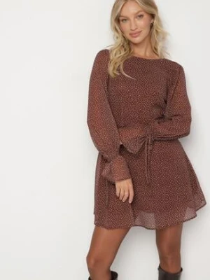 Brązowa Rozkloszowana Sukienka Vices z Bufiastymi Rękawami w Kropki Eriane