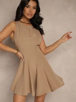 Brązowa Sukienka o Rozkloszowanym Kroju z Przeszyciami Lenirae lovery