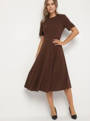 Brązowa Sukienka Rozkloszowana z Taliowaniem Telorwena lovery