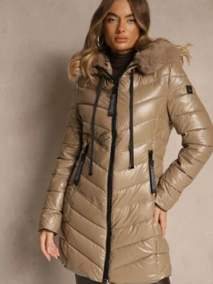 Brązowa Taliowana Kurtka z Pikowanymi Przeszyciami i Kapturem z Futrem Nalidea swest