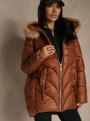 Brązowa Trapezowa Kurtka z Pikowanymi Przeszyciami i Kapturem z Odpinanym Futrem Deoiala