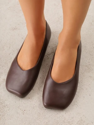 Brązowe Balerinki Eleganckie ze Ściętym Noskiem Kwadratowym Gadapa Givana