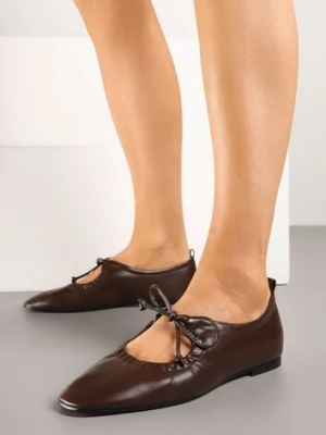 Brązowe Balerinki z Wiązaniem na Rzemyki Juliessa c'm paris