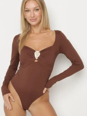 Brązowe Body Ozdobione Metaliczną Aplikacją Furriva elsa.m by may