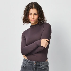 Brązowe body z długim rękawem i stójkowym kołnierzem House