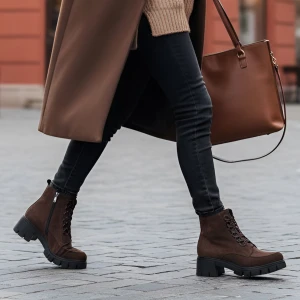 Botki damskie Armodo, ze skóry i ocieplane na stabilnym klocku, brązowe, 4477A-W