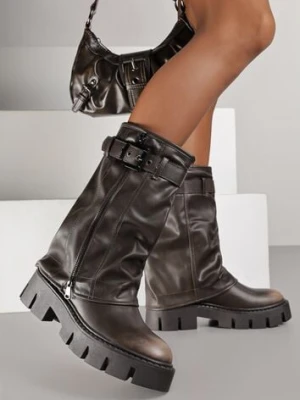 Brązowe Botki Biker Boots z Cholewką Imitującą Nogawkę z Klamerką Veresta ballada