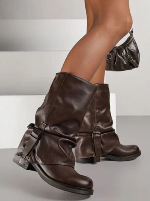 Brązowe Botki Bikery z Wywiniętą Cholewką z Marszczeniem i Klamrą Fenilea ballada