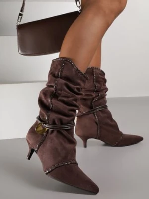 Brązowe Botki na Kaczuszce Slouchy Ozdobione Metaliczną Aplikacją i Sznurkiem Avodvire