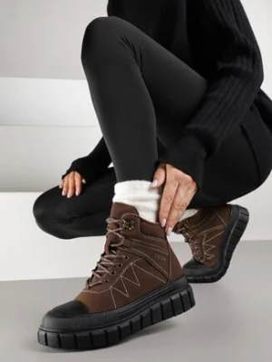 Brązowe Botki Trapery Vices na Grubej Tłoczonej Podeszwie z Przeszyciami Amarrise