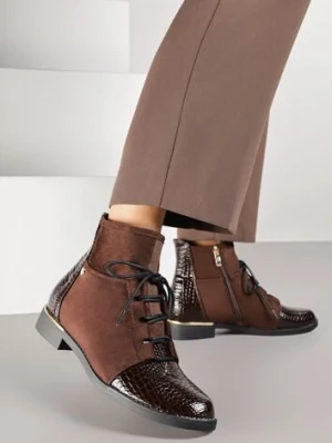 Brązowe Botki Trzewiki Vices Ozdobione Lakierowanymi Elementami Afridde