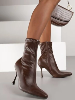 Brązowe Botki Vices na Szpilce z Dopasowaną Cholewką Adonella