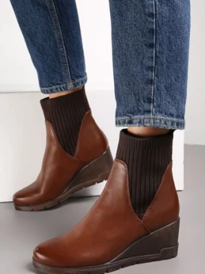 Brązowe Botki z Elastyczną Cholewką na Koturnie Touge