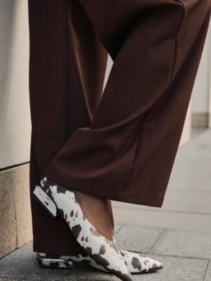 Brązowe Czółenka Balerinki Vices w Krowie Łaty ze Szpiczastym Noskiem i Skórzaną Wkładką Falavesa