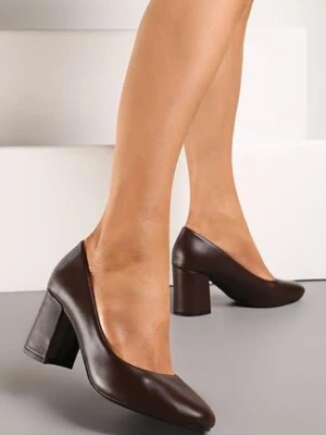 Brązowe Czółenka na Słupku Isan