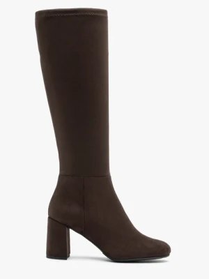 Brązowe elastyczne kozaki na słupku Ryłko