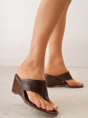 Brązowe Klapki Japonki na Koturnie z Zabudowaną Cholewką Humbledane marquiiz