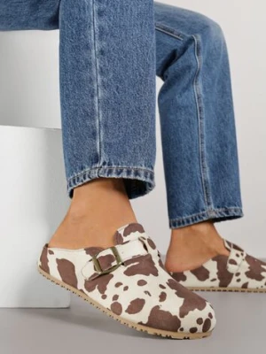 Brązowe Klapki Mule w Krowie Łaty z Imitacji Zamszu z Paskiem ze Sprzączką Anavitta confly