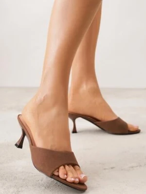 Brązowe Klapki na Kaczuszce z Otwartym Noskiem Xenlyn