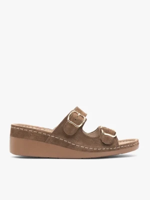 Brązowe klapki na koturnie z dwoma paskami Ryłko