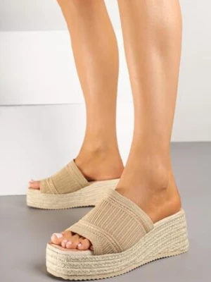 Brązowe Klapki na Koturnie z Plecionki Zdobione Metaliczną Nicią Telavira joalice paris