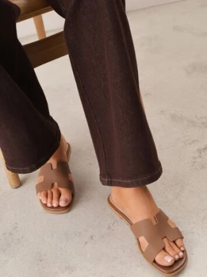 Brązowe Klapki VICES Basic z Ozdobnymi Wycięciami i Ściętym Noskiem Selestte