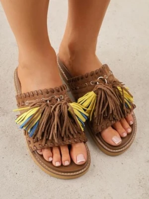 Brązowe Klapki VICES na Płaskiej Podeszwie w Stylu Boho z Frędzlami Averathla