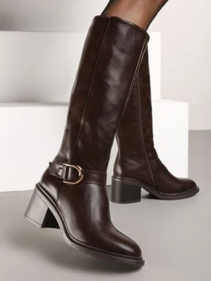 Brązowe Kozaki na Słupku z Ozdobną Klamrą i Paskiem Miavirae