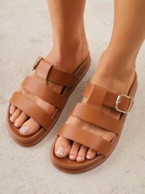 Brązowe Płaskie Klapki z Paskiem ze Sprzączką Tameren mulanka