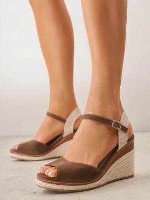 Brązowe Sandały VICES na Koturnie z Plecionki w Stylu Boho Corolea