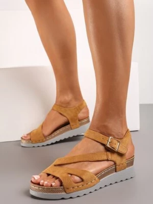 Brązowe Sandały z Imitacji Skóry Zapinane na Rzep Ozdobione Sprzączką Illanda