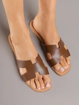 Brązowe Skórzane Klapki Vices z Geometryczną Cholewką Arseria