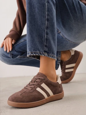 Brązowe Skórzane Sneakersy z Szerokim Noskiem w Stylu Tenisówek Zaye Berrozio