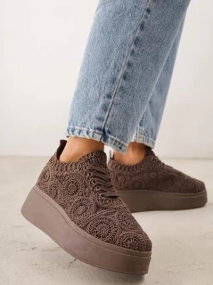 Brązowe Sneakersy z Plecionki na Grubej Podeszwie w Stylu Boho Dacara c'm paris