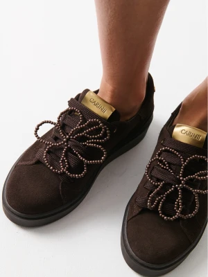 Brązowe sneakersy zamszowe CARINII B10470-T89-000-000-G81