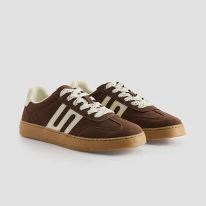 Brązowe sneakersy ze sztucznego zamszu House