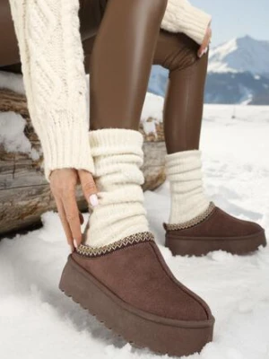 Brązowe Śniegowce na Grubej Podeszwie Niską Cholewką i Haftem Reamelia