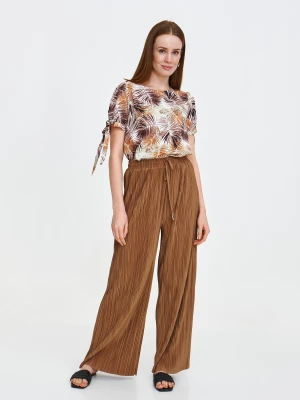 Brązowe spodnie o strukturalnej powierzchni Top Secret