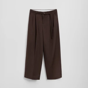 Brązowe spodnie wide leg tailoring z paskiem House
