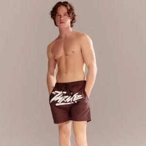 Brązowe szorty kąpielowe z nadrukiem w stylu graffiti House