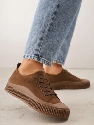 Brązowe Trampki z Imitacji Zamszu na Żłobionej Podeszwie Nivenatia ballada