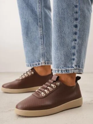 Brązowe Wsuwane Tenisówki z Perforacją i Podeszwą z Bieżnikiem Illanya kang you