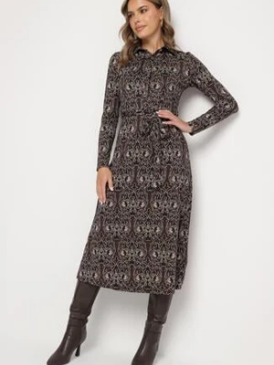 Brązowo-Beżowa Sukienka Koszulowa Ozdobiona Ornamentalnym Wzorem Mesilie by swan