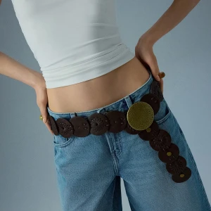 Brązowy pasek ze złotą klamrą i kołami ze sztucznej skóry House