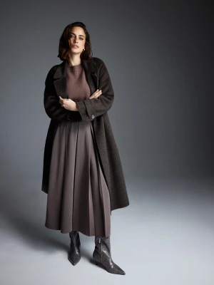 Brązowy sweter o pudełkowym kroju z wełny merino Taranko