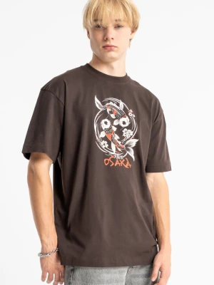 Brązowy t-shirt LOOSE z autorską grafiką z przodu Reporter